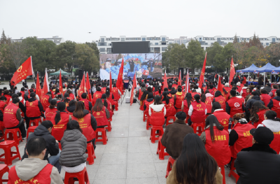 500+志愿者共赴国际志愿者日盛会， 江陵这场活动太燃啦！