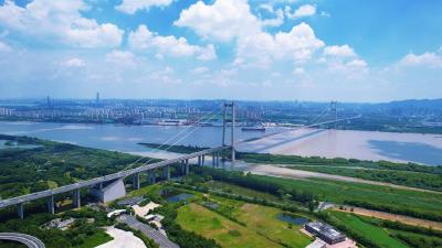 世业村：大江叠长卷 绿水润乡愁