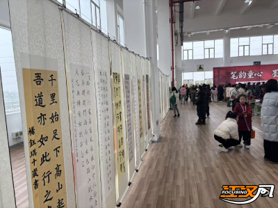 笔韵童心，墨香石首！石首市首届少儿书法大赛作品展开幕