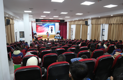 从听到“辩”，法治课堂活起来了——江陵法院举办小学生法律知识辩论赛 