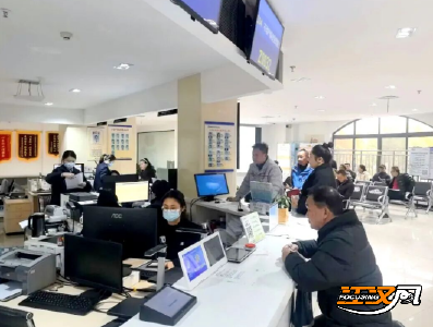 荆州经开区：多措并举化解历史遗留问题   2190户还迁居民喜领“红本本”