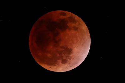 俄罗斯要在2036年前建成月球发电站