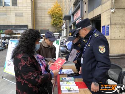 “宪”在进行时 沙市城管开展宪法宣传周系列活动 