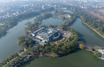 新华社推出《文化中国行｜湖北荆州：技术创新为有机质文物全生命周期“护航”》