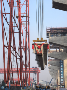 全线首个！荆州李埠长江公铁大桥步入上部结构施工新阶段