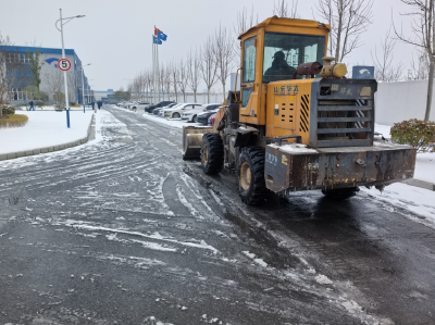 荆州区荆西社区：以雪为令，为企业生产“破冰”护航