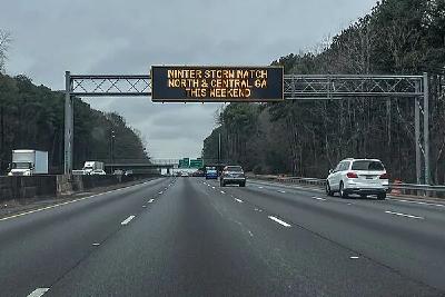 美国首都进入紧急状态