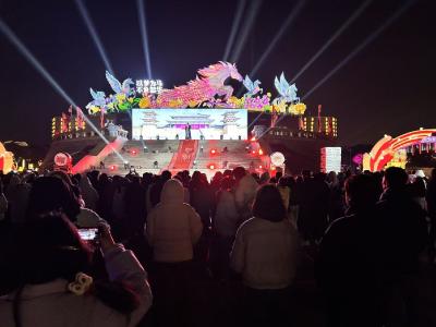 三国灯展耀古城 非遗光影点亮元旦夜