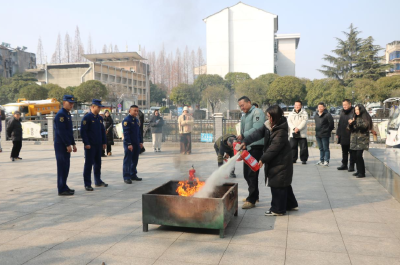 荆州区消防：“送教上门” 培育消防安全“明白人”