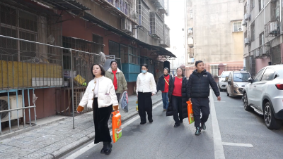 《江汉风》暖冬行动 | 微光汇聚成炬 携手爱心企业温暖困难群众