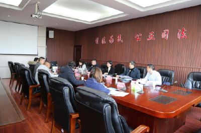 荆州中院在江陵县人民法院召开征求人大代表意见建议座谈会