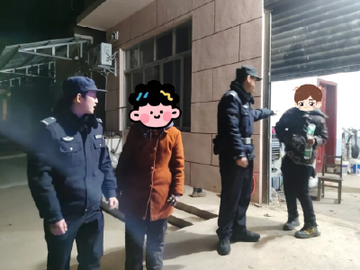 暖新闻丨寒夜急寻走失少年，民警暖心守护平安