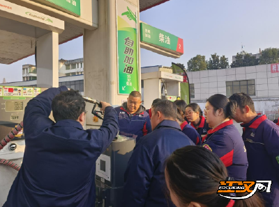 中石化荆州公司：加油精准校验培训 全力保障消费权益