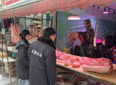 迎战低温雨雪天气 | 寒潮来袭！荆州市市场监管局多措并举保民生稳市场