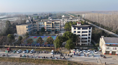 石首：聚焦民生“微实事” 破解校园周边“出行难”