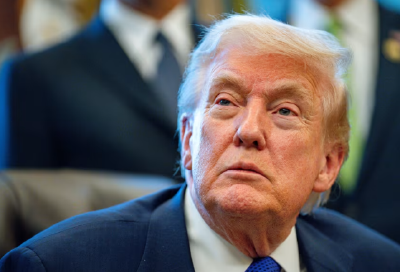 美国白宫：10%临时进口关税将于美东时间2月24日零时01分生效，为期150天，免征税的商品包括某些关键矿物、用于货币和金条的金属、能源