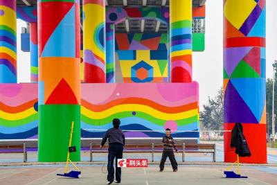 五颜六色！临江仙公园游乐上新啦~