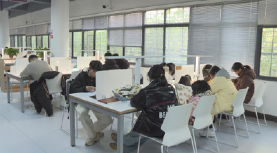 石首：书香氤氲添年味 文脉绵长润新春