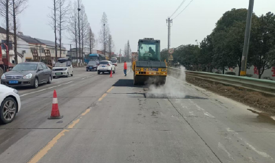 荆州公路部门扎实开展春运服务保障工作