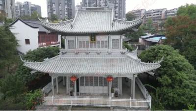 2.5吨白银建造的银楼被拍卖