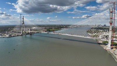 特朗普威胁阻止美加跨国大桥通车 要求分得一半产权