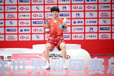 荆州姑娘，冠军！