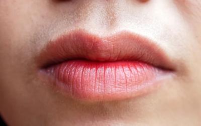 嘴唇发紫是心脏不好？更重要的是看这一点