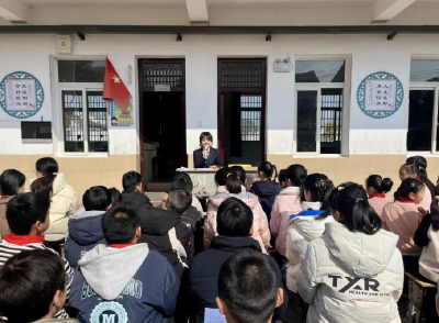 松滋市八宝镇：法治春雨润心田 争做阳光好少年