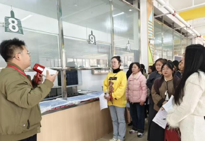 荆州纪南文旅区实验学校开展 “3・15 阳光食堂开放日”活动