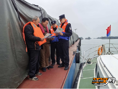 学雷锋纪念日 | 长航公安：警营学雷锋，服务暖人心