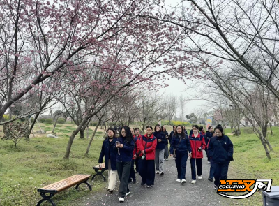 中石化荆州分公司：女职工“趣”过节，共赴春日之约