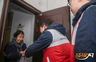 国网洪湖市供电公司：一碗汤圆暖人心 青老共话电力情