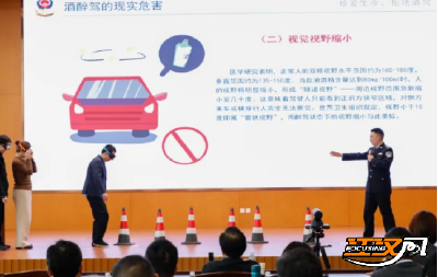 【办实事 在行动】覆盖近万人！荆州交警进企业筑牢反酒驾防线