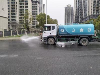 荆州区城管上演“速度与激情” 绘就“荆马”最美赛道 