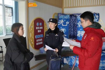 荆州区北门派出所：严把开学安全关 筑牢校园防护网