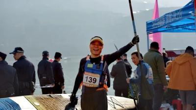 没有丝毫犹豫！58岁的他只用了50秒……