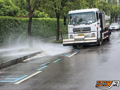 保“五一” 护楚超：  荆州城管启动“假日特别监护”模式