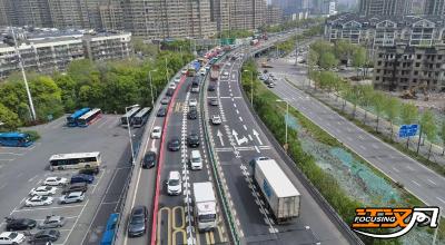 “五一”便民通行！荆州长江大桥段临时开放应急车道