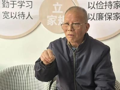 夜空中最“亮”的星，今天56岁
