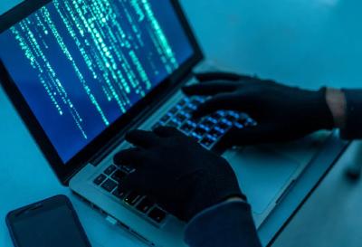 某稀土公司副总经理成某，向境外泄露我国稀土数量、价格等7项国家秘密，被严惩！