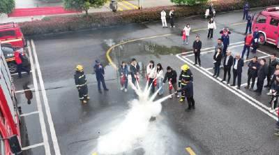 石首市久合垸乡：理论实操双发力 夯实乡村防火根基