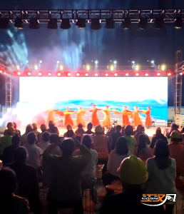 致敬劳动者！文艺表演走进李埠长江公铁大桥施工现场