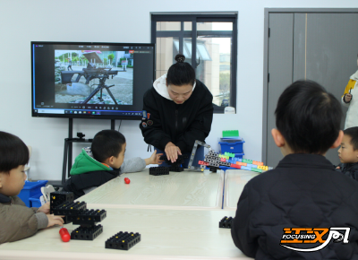 荆州市科技馆推出国防科普公益课程