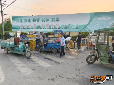 江陵县六合垸管理区筑牢农村交通安全防线