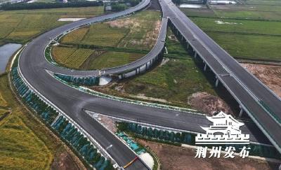 【办实事 在行动】年底竣工投用！荆州这个高速服务区，初现雏形