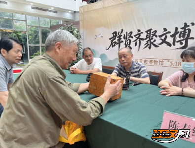 石首：公益鉴宝传文脉 暖心捐赠护遗存
