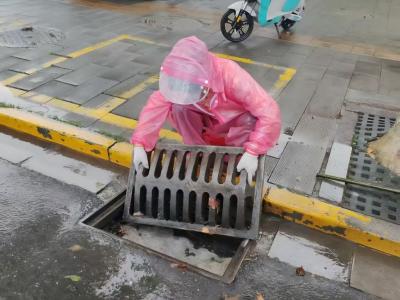 迎战强降雨 | 沙市城管：多措并举保障城市运行