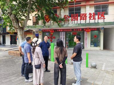 荆州市工商联与荆州市仙桃商会联合调研社区民生实事项目