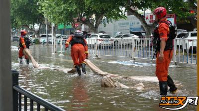 【图文直播】实时更新：暖护全城！荆州全力应对极端强降雨