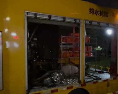 迎战新一轮强降雨 | 风雨未至先抽排  地下管网“降库存”